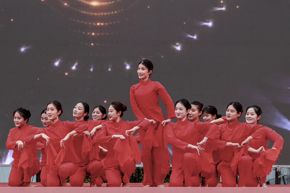 2026年汶上县元宵节文艺汇演节目军艺舞蹈《大花轿》